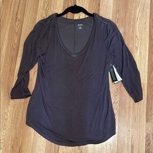 Women's Gray Top
